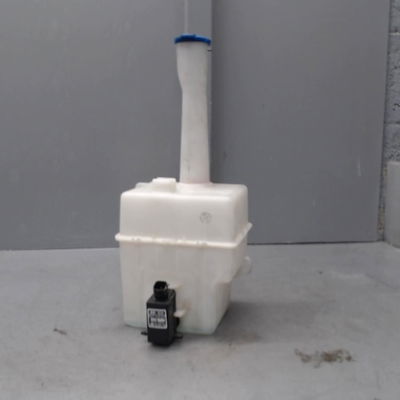 Reservoir lave-glace avant Kia CERATO I A trois volumes (LD) 1.6 crdi (2005-2009)