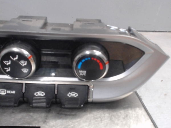 Commande de chauffage Kia RIO III (UB) 1.4 crdi (2011-2017)