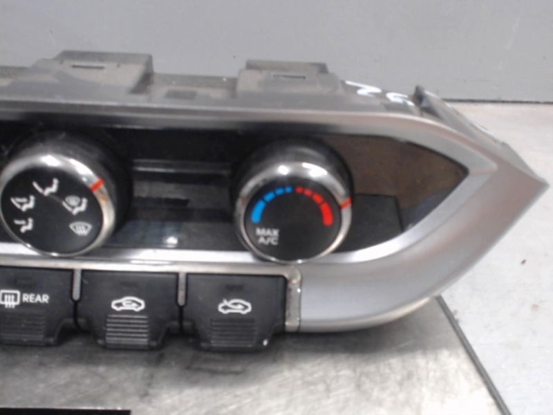 Commande de chauffage Kia RIO III (UB) 1.4 crdi (2011-2017)