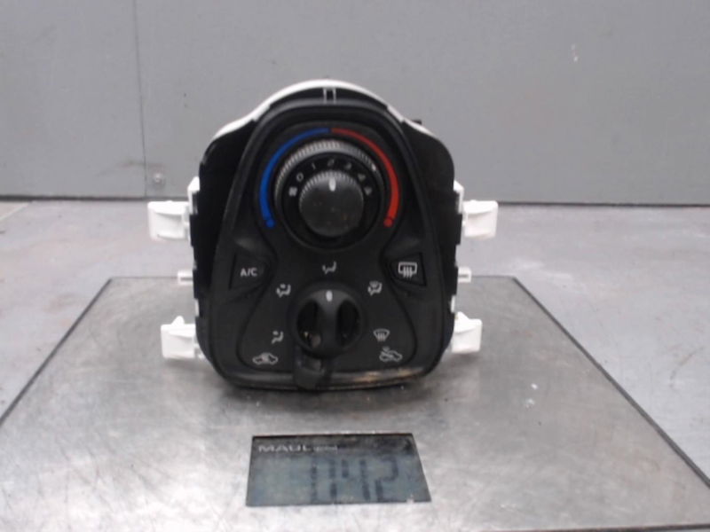 Commande de chauffage Toyota AYGO (_B4_) 1.0 (kgb40) (2014)