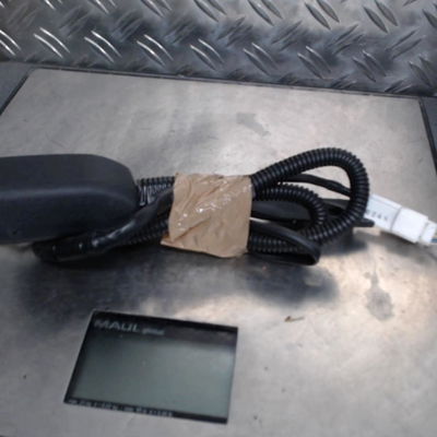 Ancrage ceinture avant droit Toyota YARIS (_P13_) 1.4 d (nlp130_) (2011)