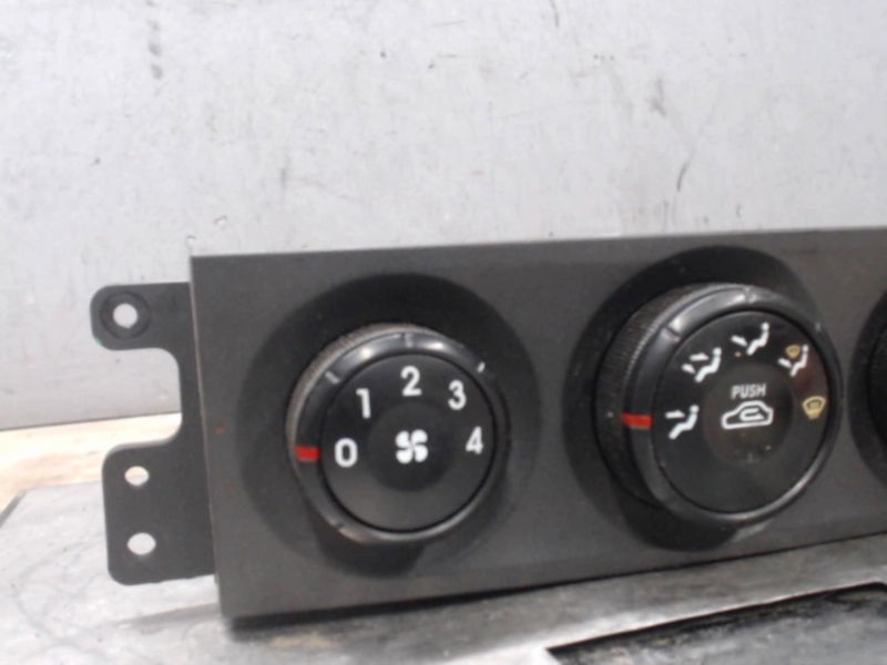 Commande de chauffage Kia SORENTO I (JC) 2.5 crdi (2006-2011) 5 portes