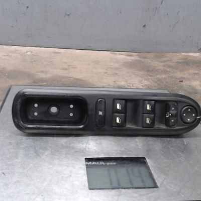 Commande lève-glace porte avant gauche Peugeot 407 (6D_) 2.0 hdi 135 (6drhrh, 6drhre, 6drhrg, 6drhrj) (2004-2010) 4 portes