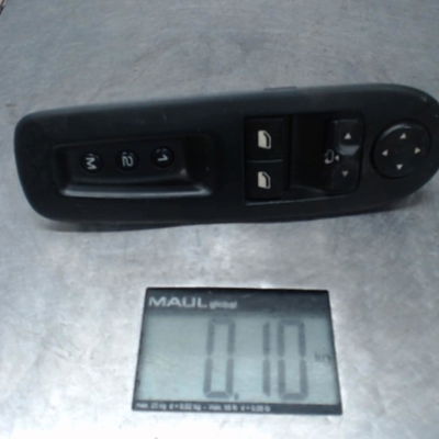 Commande lève-glace porte avant gauche Peugeot 407 Coupé (6C_) 2.7 hdi (2005)