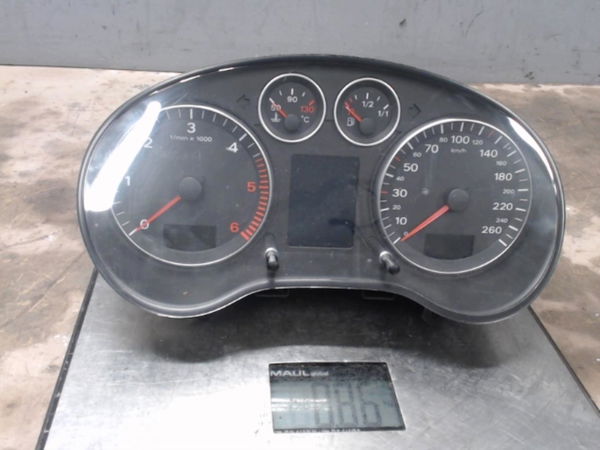 Compteur Audi A3 Sportback (8PA) 2.0 tdi (2004-2013) 5 portes