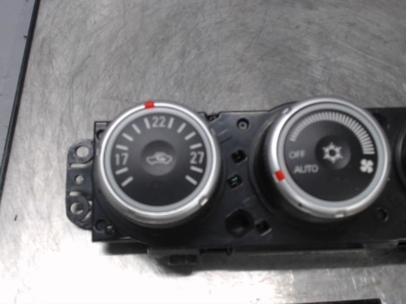 Commande de chauffage Peugeot 4007 (VU_, VV_) 2.2 hdi (2007-2013)