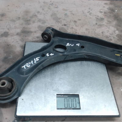 Triangle inf avg Hyundai TUCSON (TL, TLE) 1.7 crdi (2015-2020)