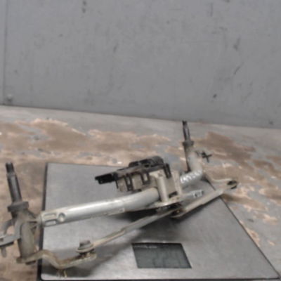 Moteur essuie-glace avant Peugeot 208 I (CA_, CC_) 1.4 vti (2012)