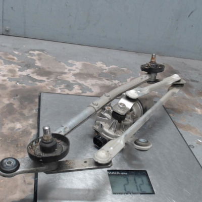 Moteur essuie-glace avant Nissan MICRA IV (K13K) 1.2 (2010-2015)