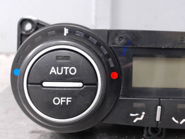 Commande de chauffage Kia CEE'D 3-5 portes (ED) 1.6 crdi 115 (2006-2012)