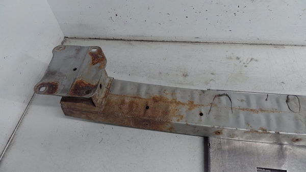 Renfort pare-choc arrière Mazda 5 (CR19) 2.0 cd (cr19) (2005-2010)