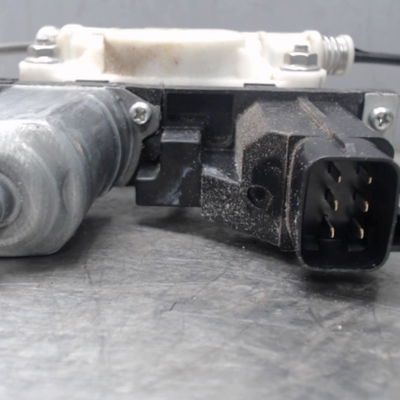 Mecanismemoteur leve-glace avg Kia RIO III (UB) 1.25 cvvt (2011-2017)
