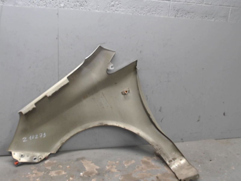 Aile avant droite Opel CORSA D (S07) 1.4 (l08, l68) (2006-2014)