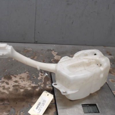 Reservoir lave-glace avant Alfa romeo 159 Sportwagon (939_) 1.9 jtdm 16v (939bxc1b, 939bxc12) (2006-2011)