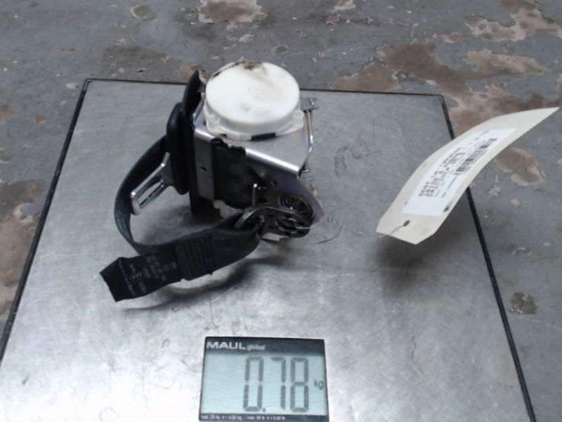 Ceinture arrière gauche Seat IBIZA IV (6J5, 6P1) 1.9 tdi (2008-2010)