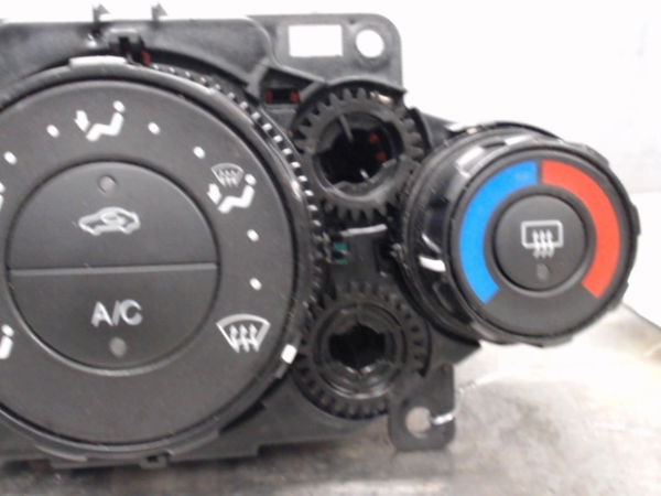 Commande de chauffage Ford FIESTA VI (CB1, CCN) 1.25 (2008-2017) 5 portes