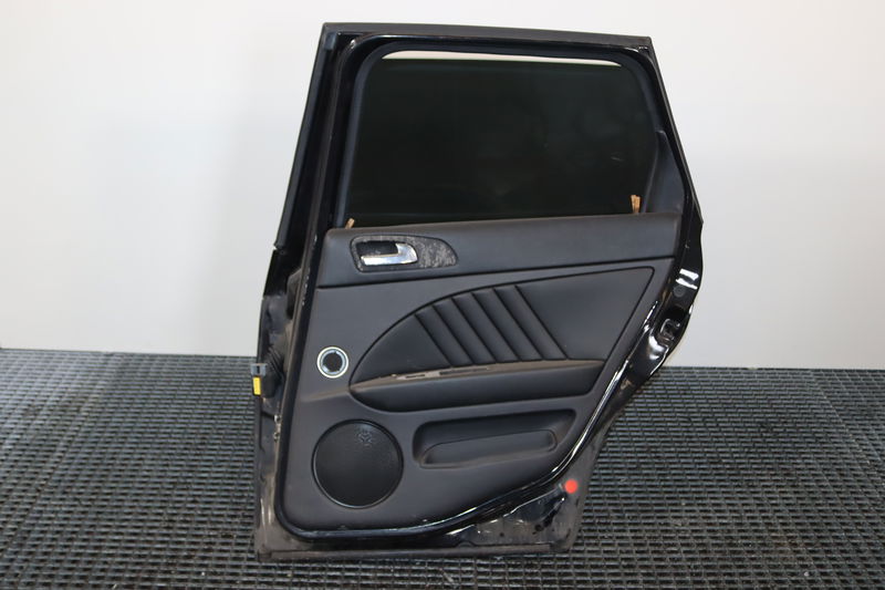 Porte arrière droite Alfa romeo 159 Sportwagon (939_) 1.9 jtdm 16v (939bxc1b, 939bxc12) (2006-2011)