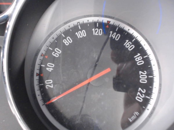 Compteur Opel MERIVA B Monospace (S10) 1.7 cdti (75) (2010-2017)