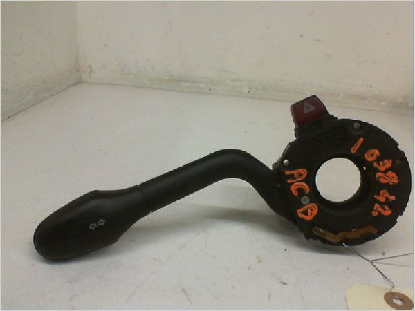 Commande clignotant Seat IBIZA II (6K1) 1.9 d (1993-1996) 3 portes