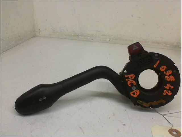 Commande clignotant Seat IBIZA II (6K1) 1.9 d (1993-1996) 3 portes