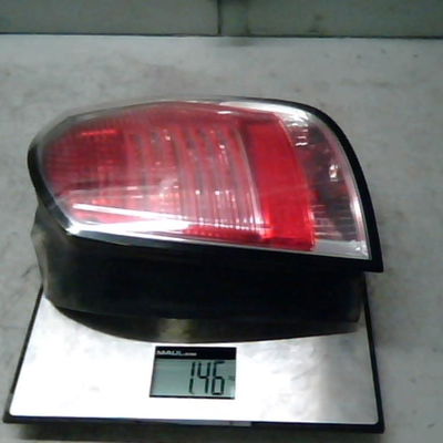 Feu arrière droit Opel ASTRA H Break (A04) 1.9 cdti 16v (l35) (2004-2010)