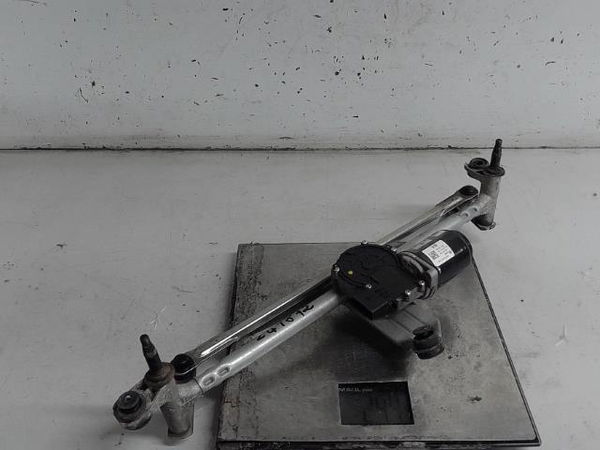 Moteur essuie-glace avant Volkswagen T-ROC (A11, D11) 1.5 tsi (2017)