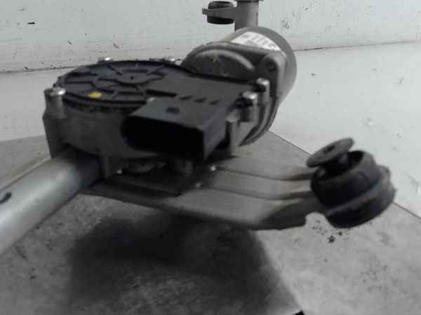 Moteur essuie-glace avant Volkswagen T-ROC (A11, D11) 1.5 tsi (2017)