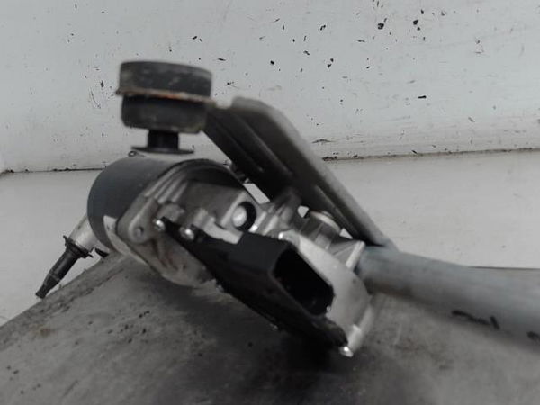 Moteur essuie-glace avant Volkswagen T-ROC (A11, D11) 1.5 tsi (2017)