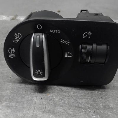 Interrupteur commande de phares Audi A1 (8X1, 8XK) 1.6 tdi (2011-2015) 3 portes
