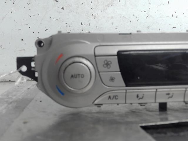 Commande de chauffage Ford FOCUS II (DA_, HCP, DP) 1.6 ti (2004-2012)