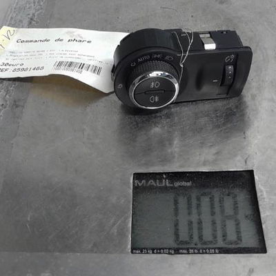 Interrupteur commande de phares Opel ASTRA J GTC 1.6 sidi (08) (2013)