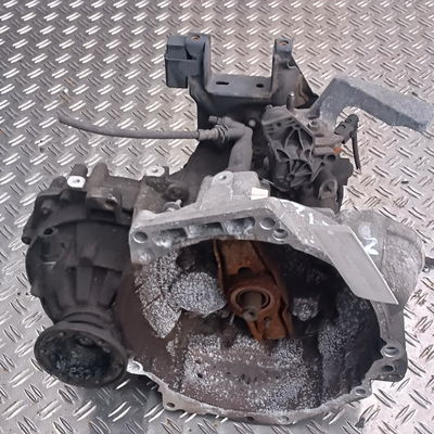 Boîte à vitesse mecanique Audi A1 (8X1, 8XK) 1.6 tdi (2011-2015) 3 portes
