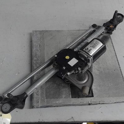 Moteur essuie-glace avant Bmw 1 (F20) 116 d (2012-2015)