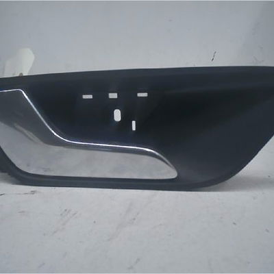 Poignee int porte arg Ford FIESTA VII (HJ, HF) 1.1 ti-vct (2017)