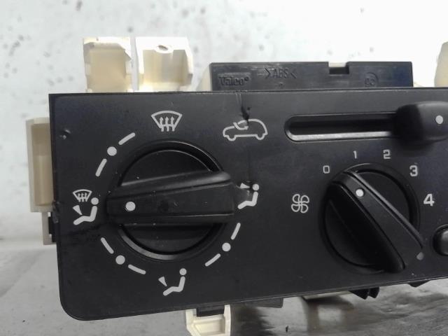 Commande de chauffage Citroën C3 I (FC_, FN_) 1.1 i (2002) 5 portes
