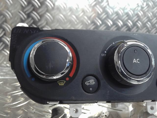 Commande de chauffage Renault CLIO IV (BH_) 1.5 dci 75 (2012) 5 portes