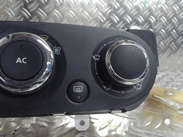 Commande de chauffage Renault CLIO IV (BH_) 1.5 dci 75 (2012) 5 portes