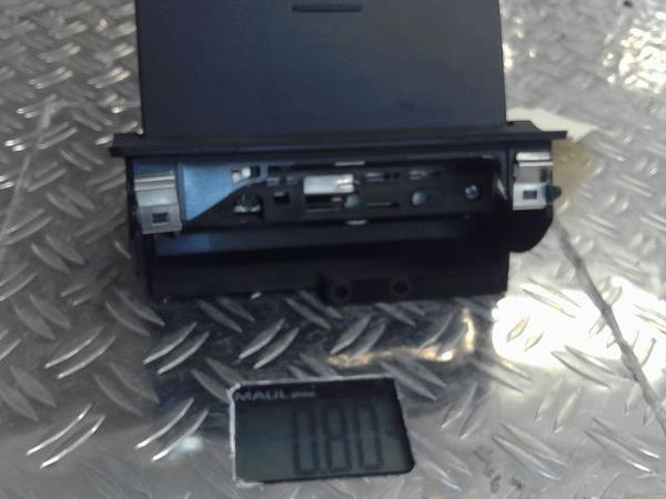 Autoradio Audi A1 Sportback (8XA, 8XF) 1.4 tfsi (2011-2015)