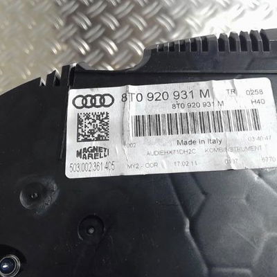 Compteur Audi A5 Sportback (8TA) 2.7 tdi (2009-2012)