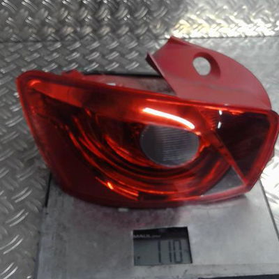 Feu arrière gauche Seat IBIZA IV (6J5, 6P1) 1.2 (2009-2011)