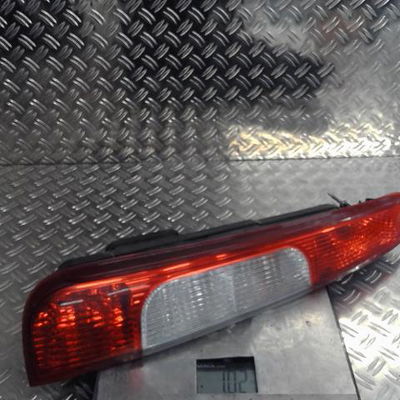 Feu arrière gauche Ford FOCUS C-MAX (DM2) 1.6 tdci (2003-2007)