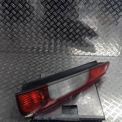 Feu arrière droit Ford FOCUS C-MAX (DM2) 1.6 tdci (2003-2007)