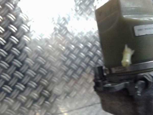 Pompe direction assistee Ford FOCUS C-MAX (DM2) 1.6 tdci (2003-2007)