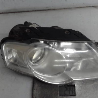 Phare antibrouillard avant gauche Volkswagen PASSAT B6 Variant (3C5) 1.9 tdi (2005-2010)