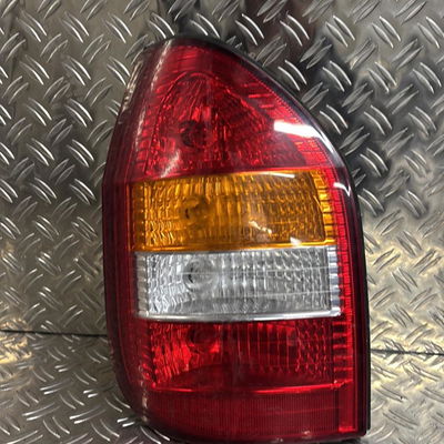 Feu arrière gauche Opel ZAFIRA A Monospace (T98) 2.0 dti 16v (f75) (2000-2005) 5 portes