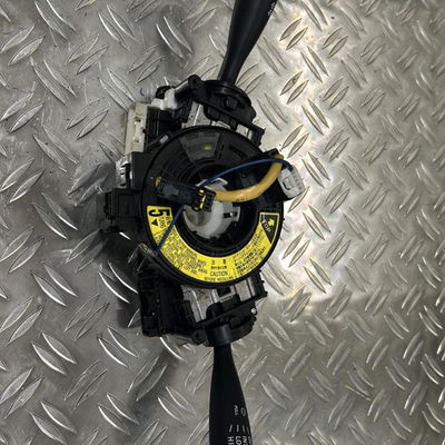 Interrupteur commande de frein a main Daihatsu CUORE VII (L275_, L285_, L276_) 1.0 (2007)
