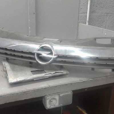 Calandre Opel ASTRA H (A04) 1.7 cdti (l48) (2004-2010)
