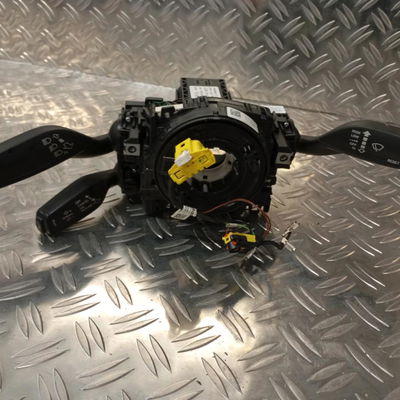 Interrupteur commande de frein a main Audi A3 (8V1, 8VK) 2.0 tdi (2012-2017)