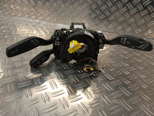 Interrupteur commande de frein a main Audi A3 (8V1, 8VK) 2.0 tdi (2012-2017)