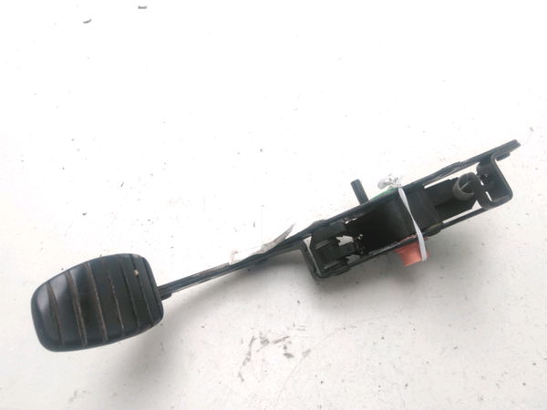 Pedale embrayage RENAULT CLIO 2